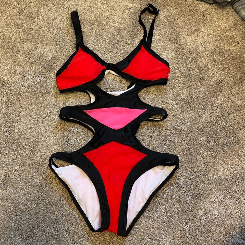 Cut Out One Piece Swimsuit